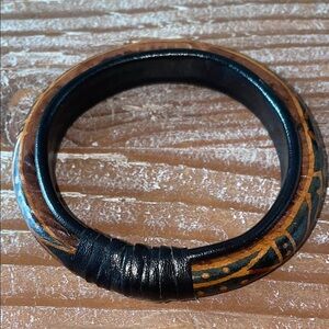 Artistic Black and Brown Leather Bracelet